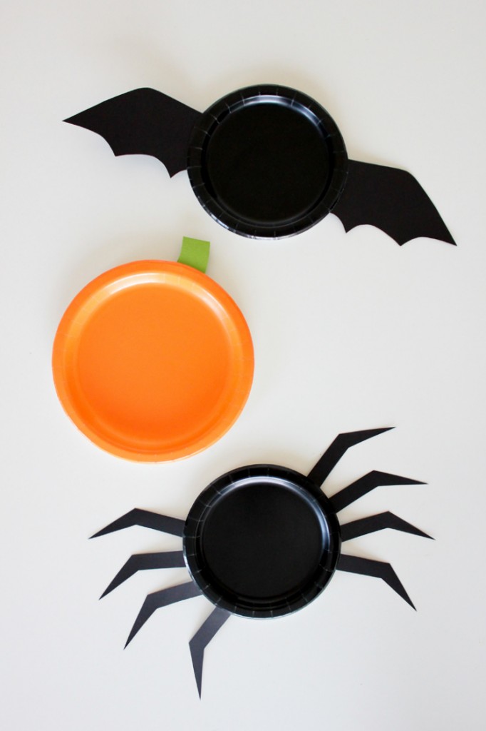 Halloween Paper Plates
 DIY Halloween Paper Plates free templates