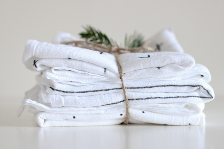 Flour Sack Towels DIY Tutorial 