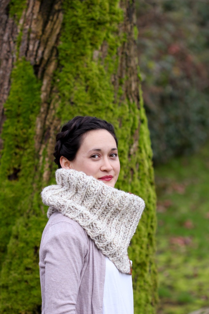 Crochet Leather Snap Scarf – Free Pattern