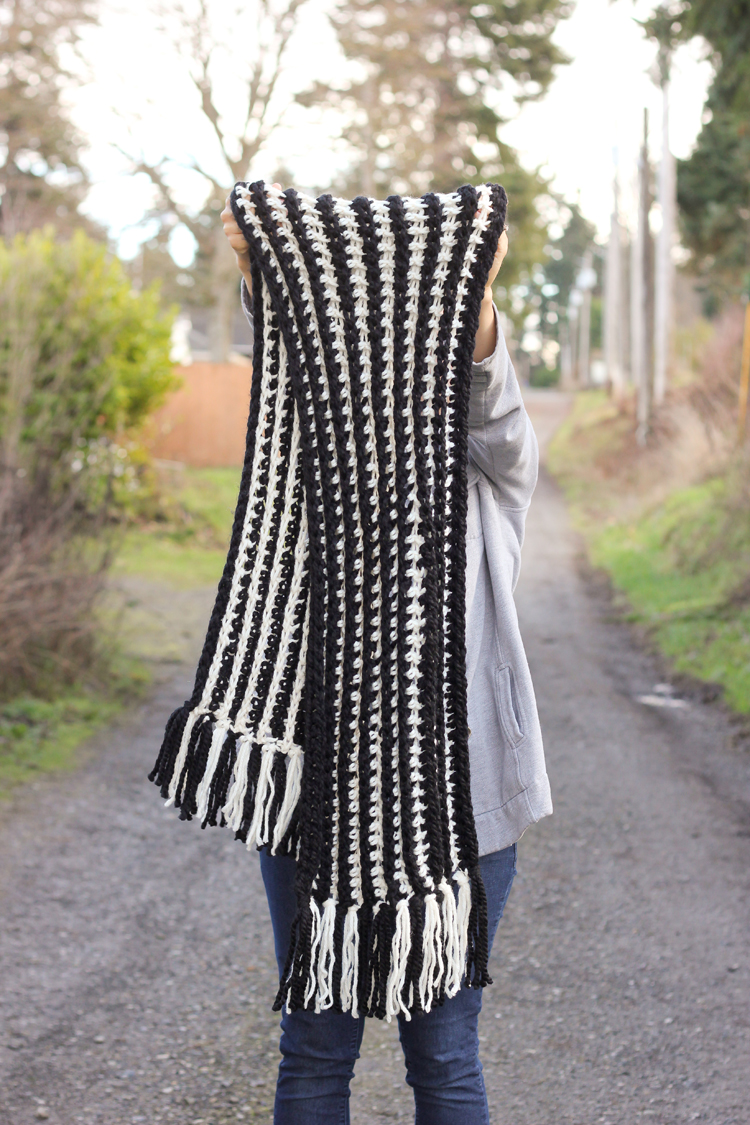 crochet striped scarf pattern