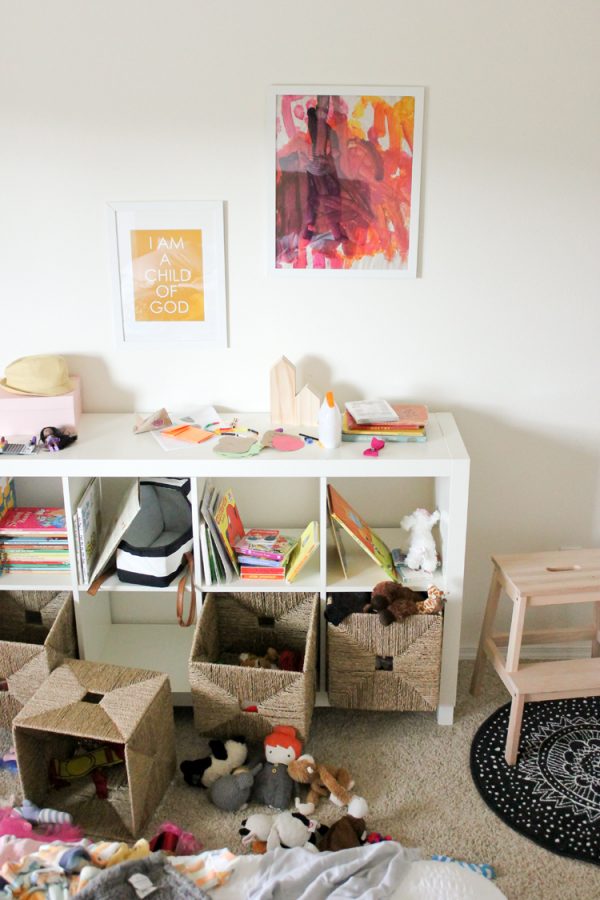 Four Ways to Make Decluttering Fun and Easy – with letgo