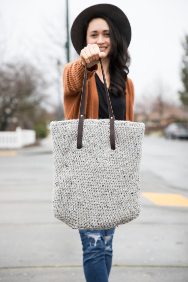 Leather Strap Crochet Tote Pattern - Image 3