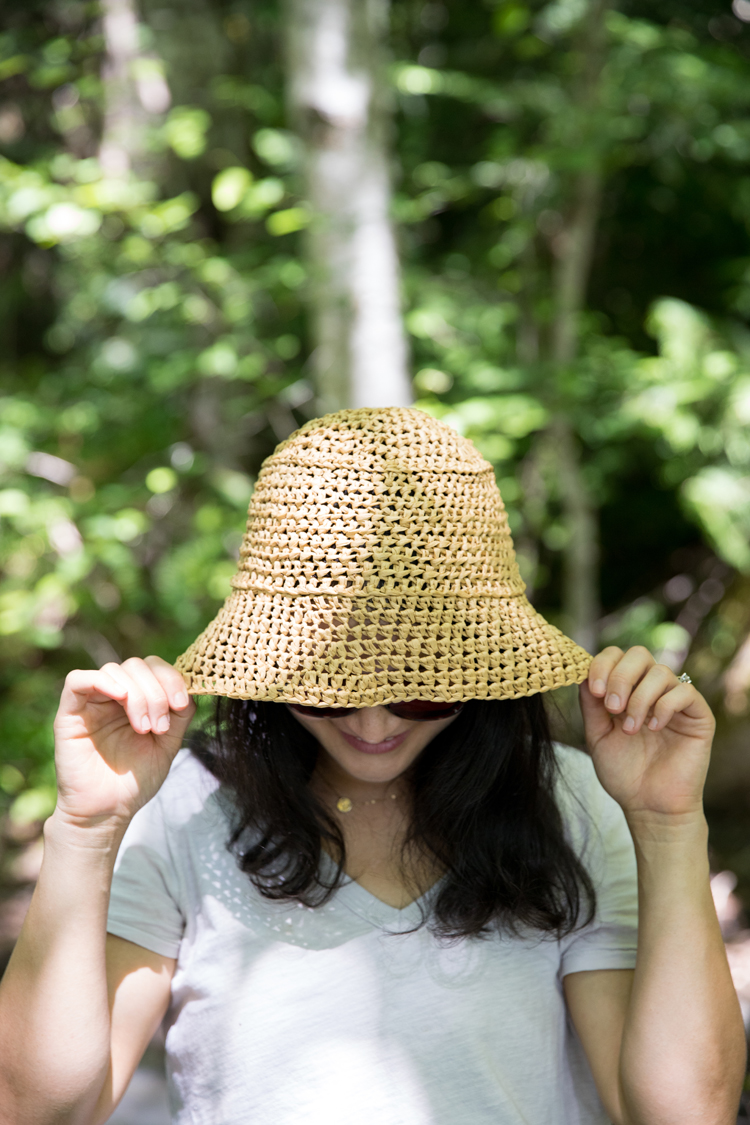 Raffia Crochet Bucket Hat – Free Pattern!