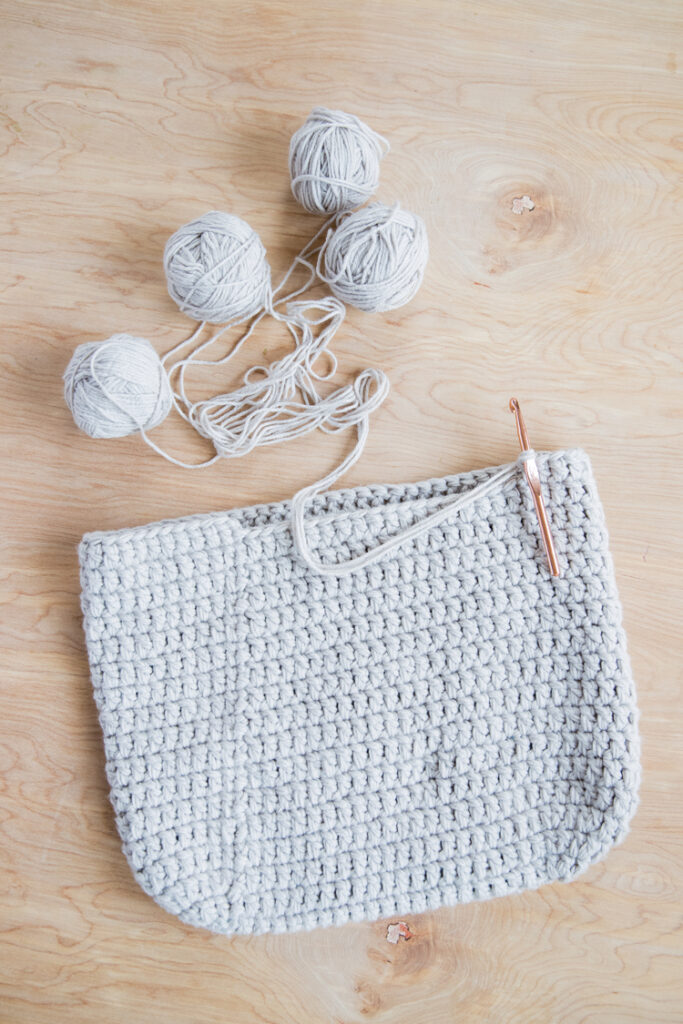 Four Strand Crochet Tote – Free pattern & tutorial