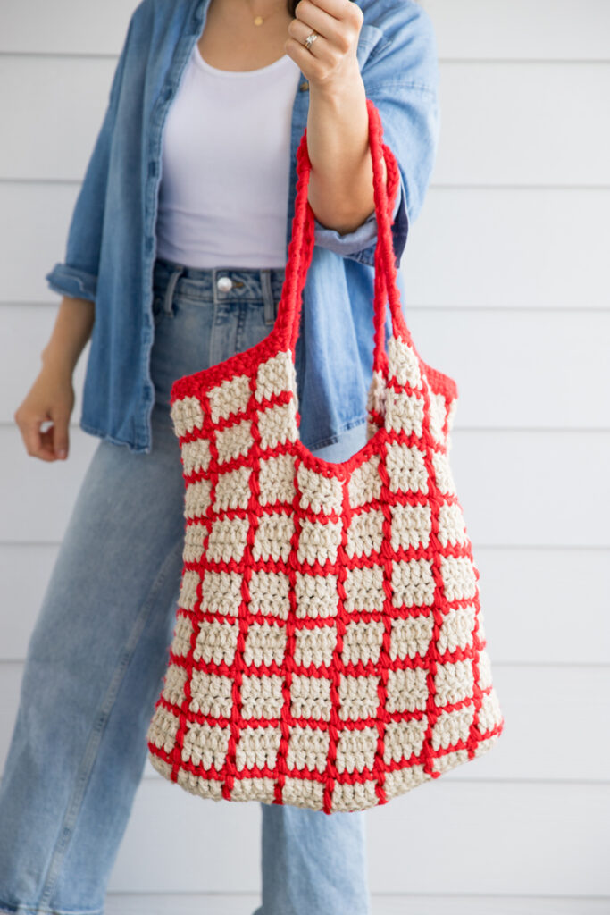 Windowpane Crochet Tote – Free Pattern and Tutorial