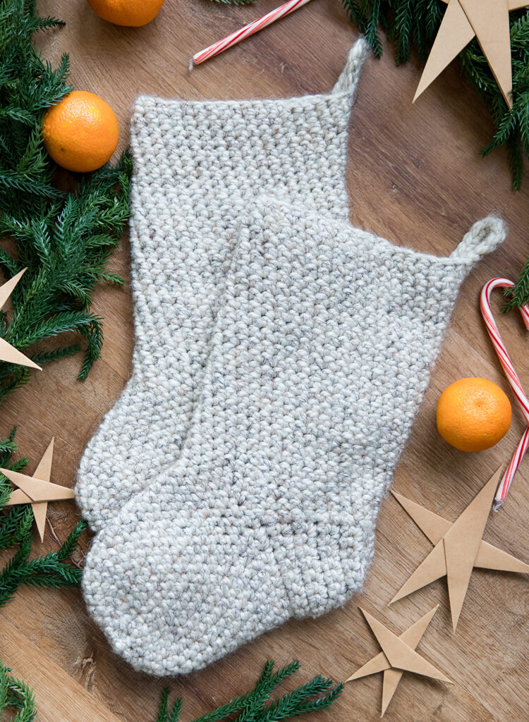 Basic Crochet Stocking - Free Pattern // beginner friendly video tutorial // www.deliacreates.com